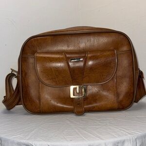 Invicta Brown Leather Messenger Bag Vintage Lock Zipper Eclectic Grandpa